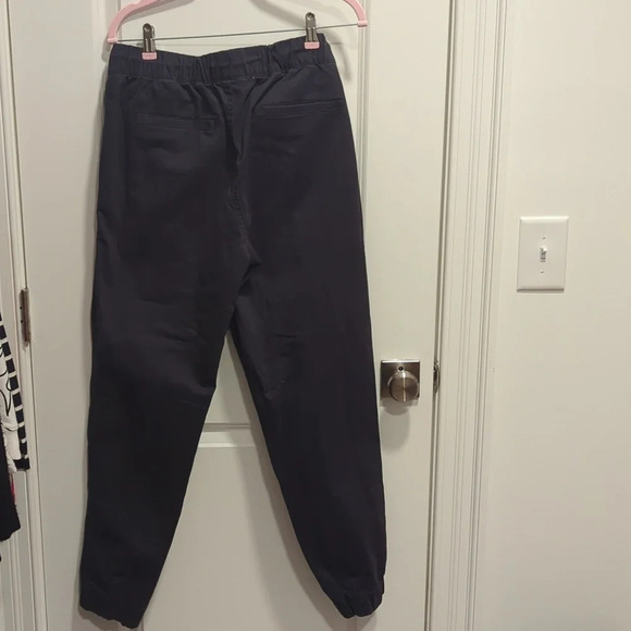 Old Navy built in flex modern jogger pants - Picture 4 of 4